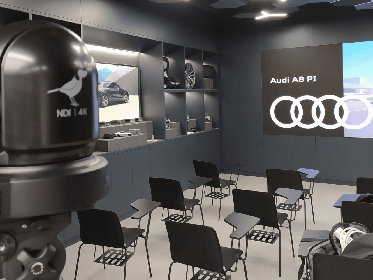AUDI
