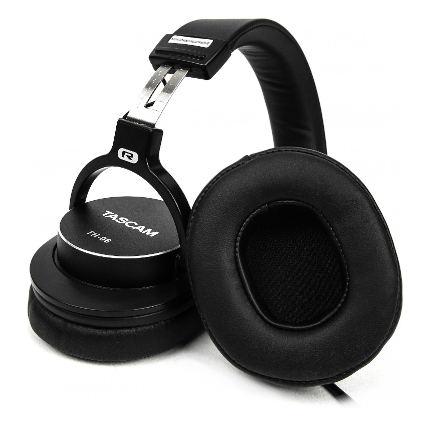 Tascam TH-06 Professional Headphones with Extra Bass
